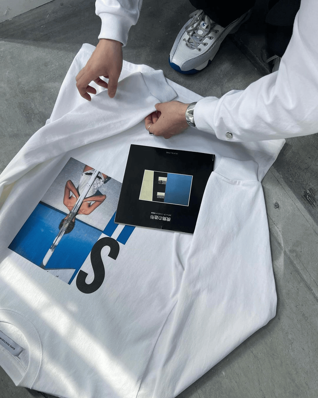 备受瞩目!wtaps x hoka 联名特辑释出