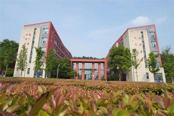 聚焦柳林中学新变化③