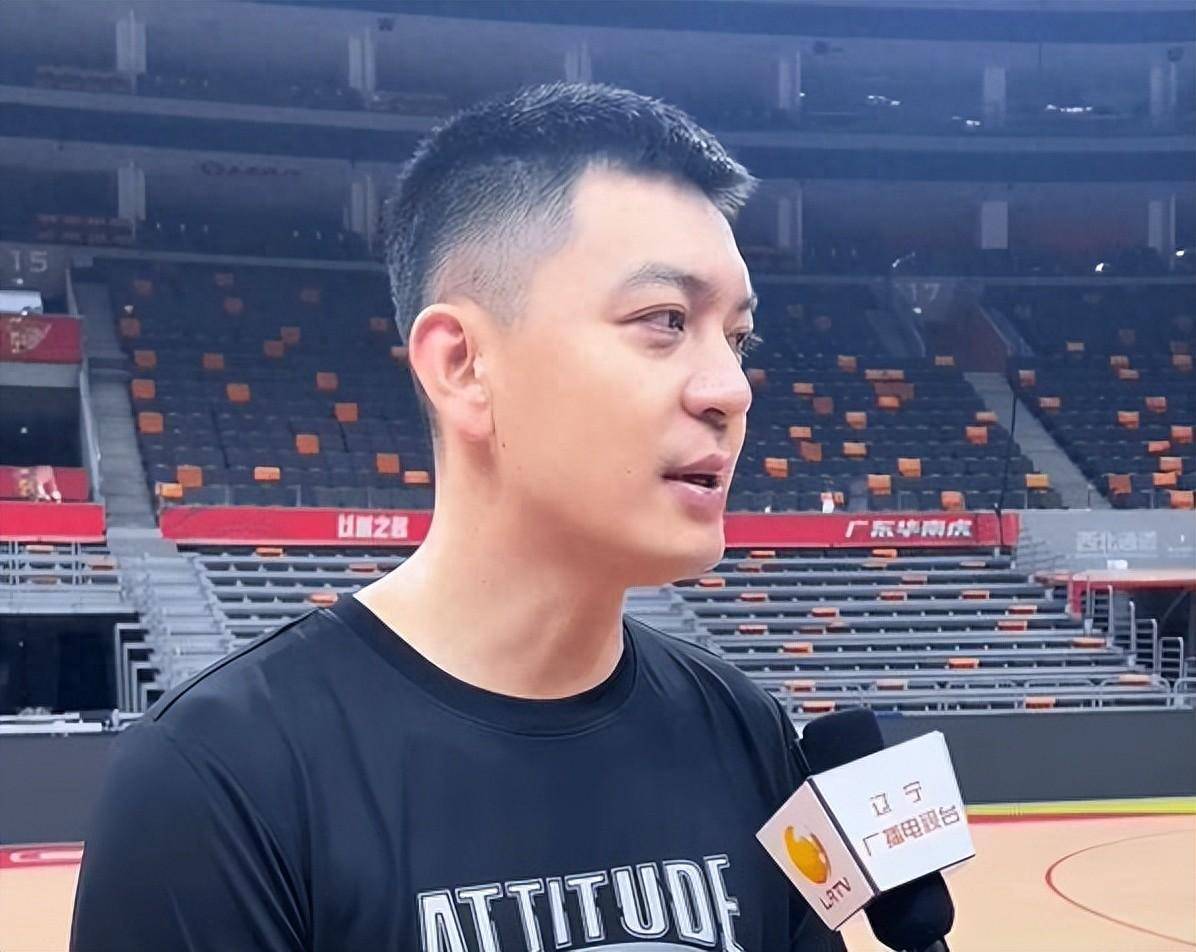 杨鸣被驱逐离场时拉住赵继伟和弗格到底说了什么?杨鸣透露内幕