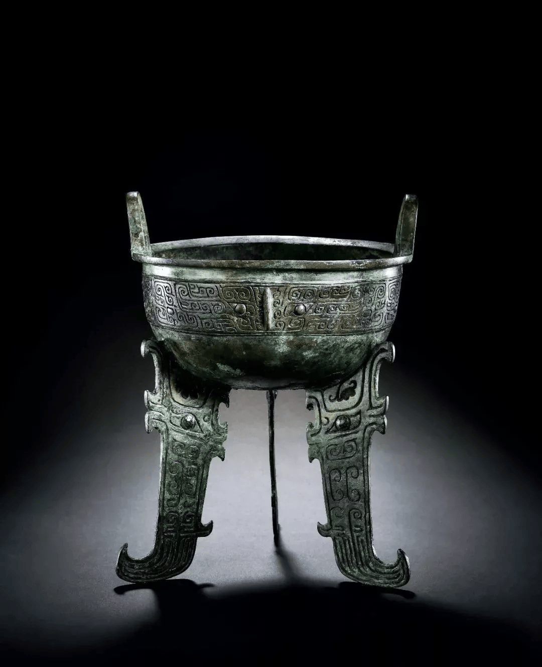 精彩回顾:一场曾惊动国家文物局的香港拍卖