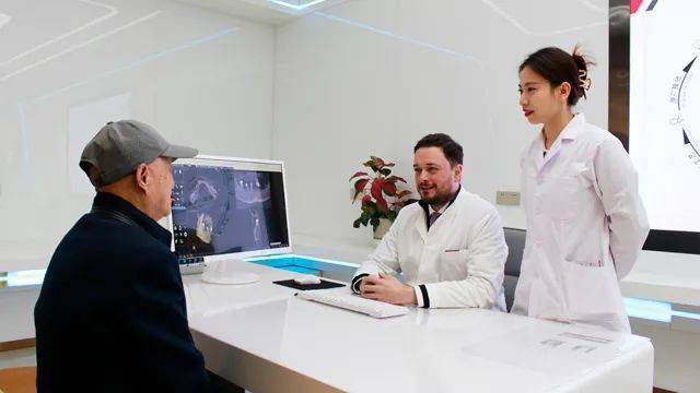 牙齿_补贴_活动