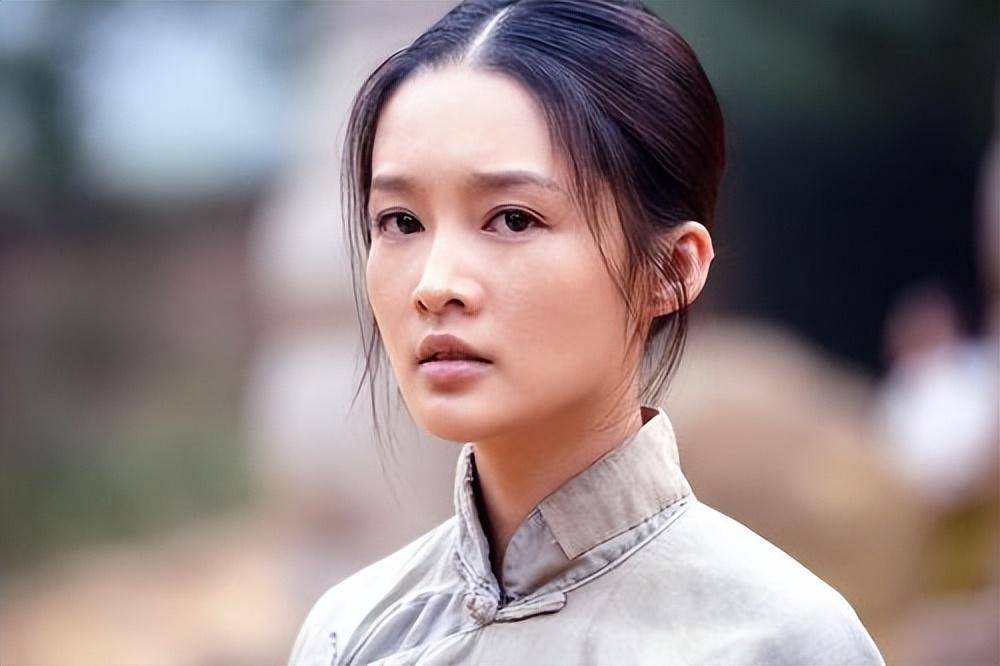 《白鹿原》:电视剧开拍不到三个月,导演刘进找来了身材姣好的李沁