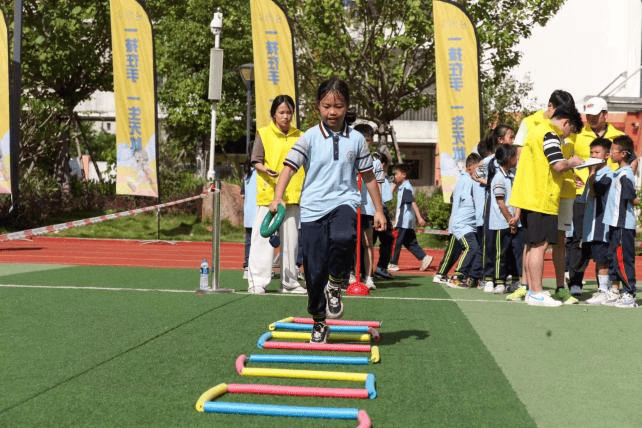 福建体职院顺利举办少儿体适能(趣味田径)比赛
