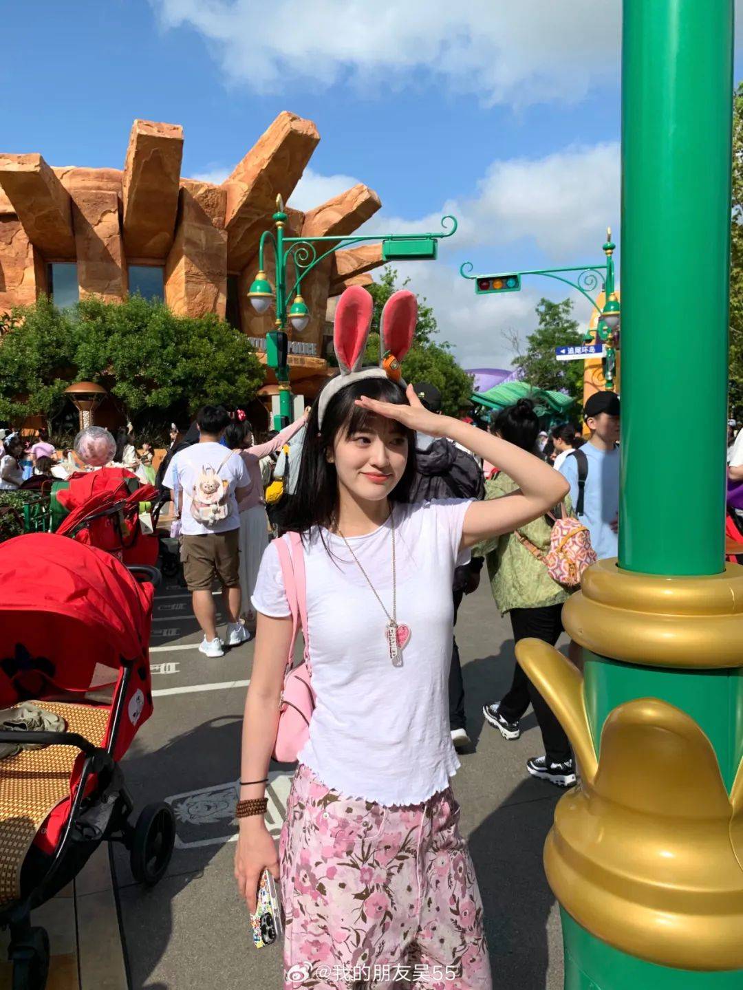 jackeylove女友晒照faker新皮肤引争议设计奇怪狐狸变奥特曼33岁初代