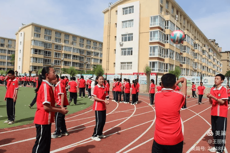 【优质均衡发展—慧美教育】多彩大课间 活力满校园—元宝山区实验