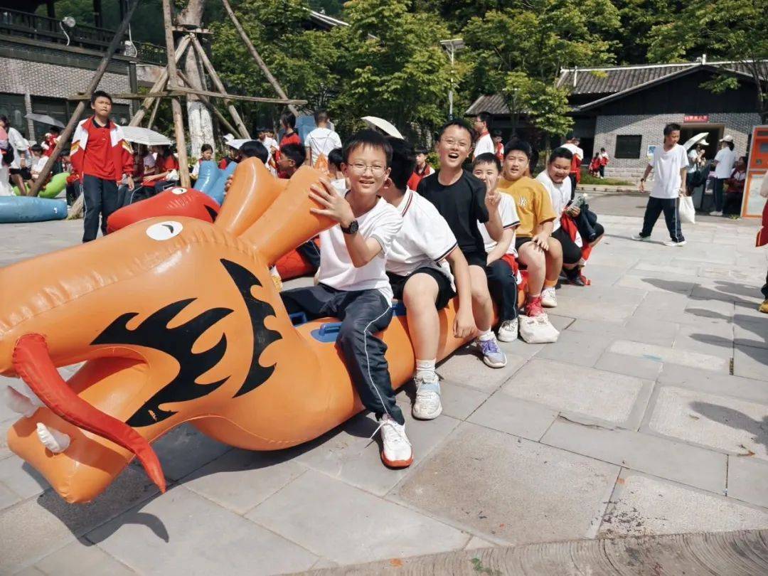 最是人间五月天,社会实践"趣"体验——贵阳乐湾国际实验学校七年级