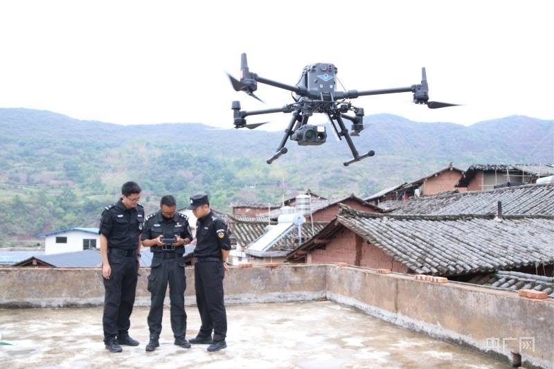 玉溪:"天空警队"展现平安新战力