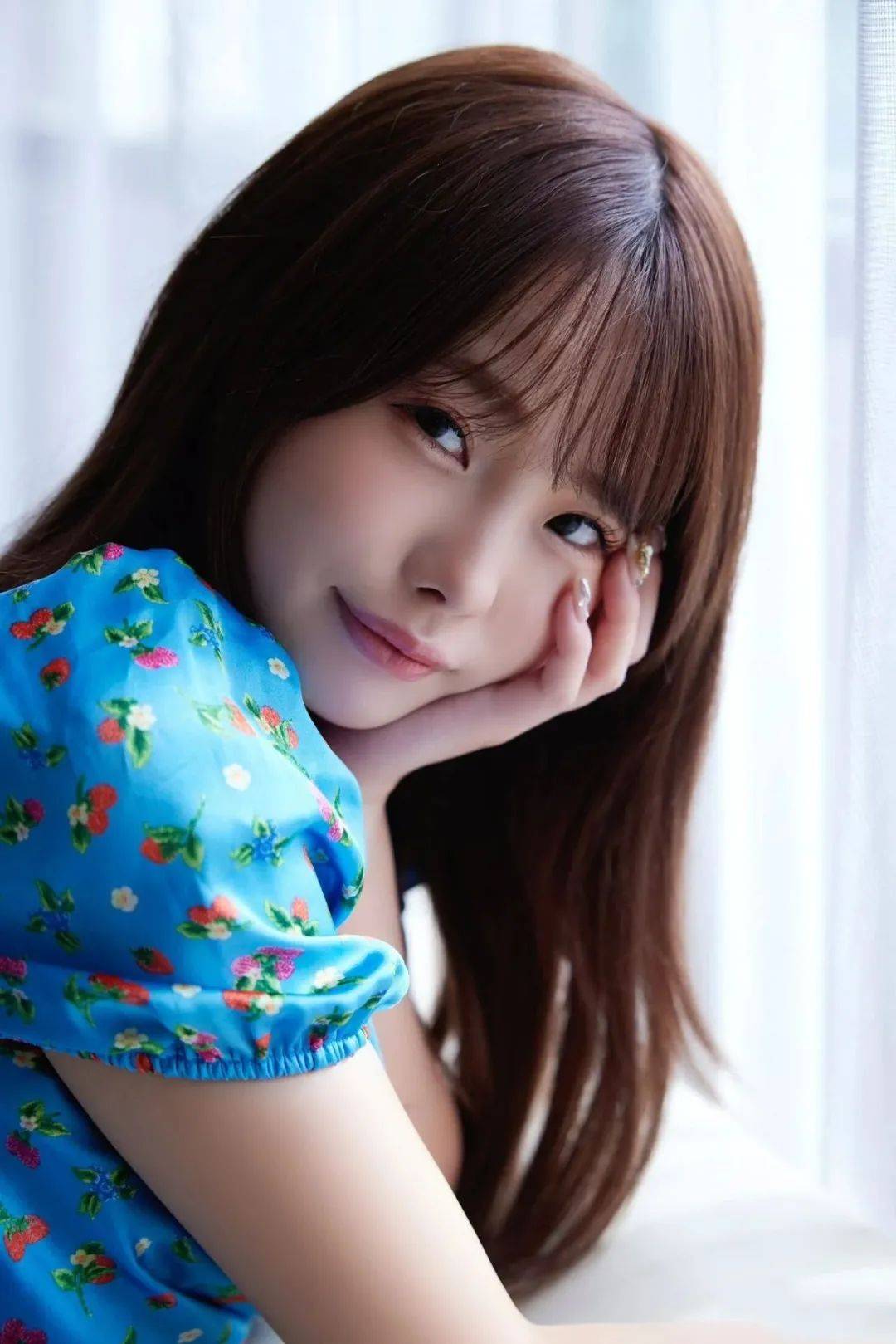 翻牌||日本最美萝莉!白丝美腿,谁看了不迷糊