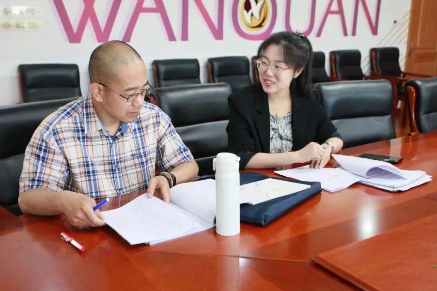 升华 调研指导助成长——区教师发展中心教研员莅临万全小学调研指导