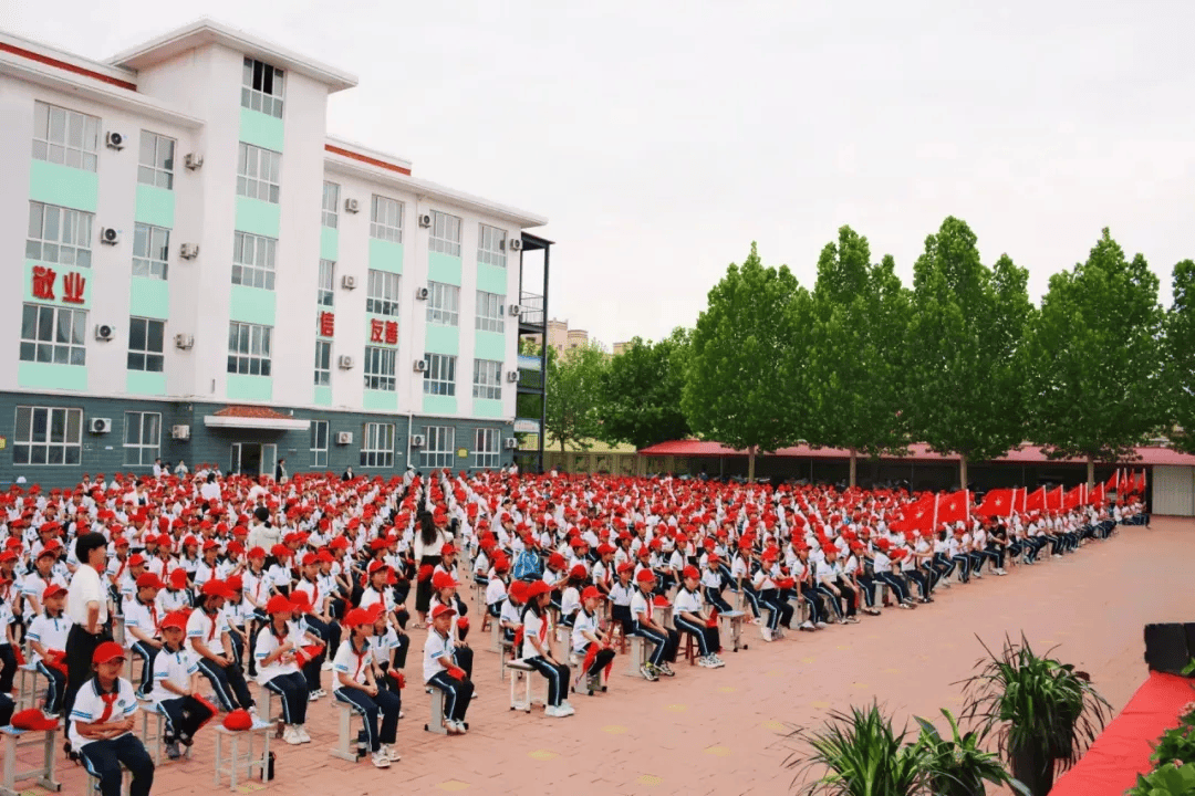 【基层团讯】奋进新征程 做好接班人——东光县第二实验小学新队员