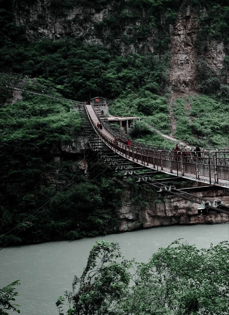 禄劝县老君滩风景区图片