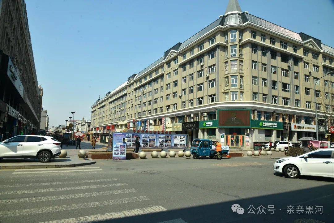时空隧道看黑河丨黑河的路灯