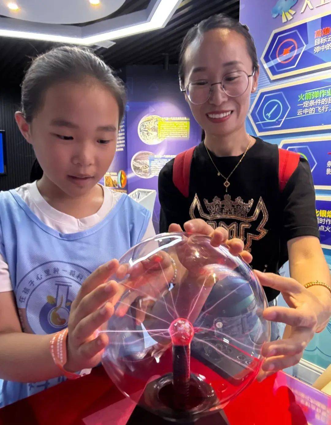 滨海新区各级妇联组织开展"少年儿童心向党 我与祖国