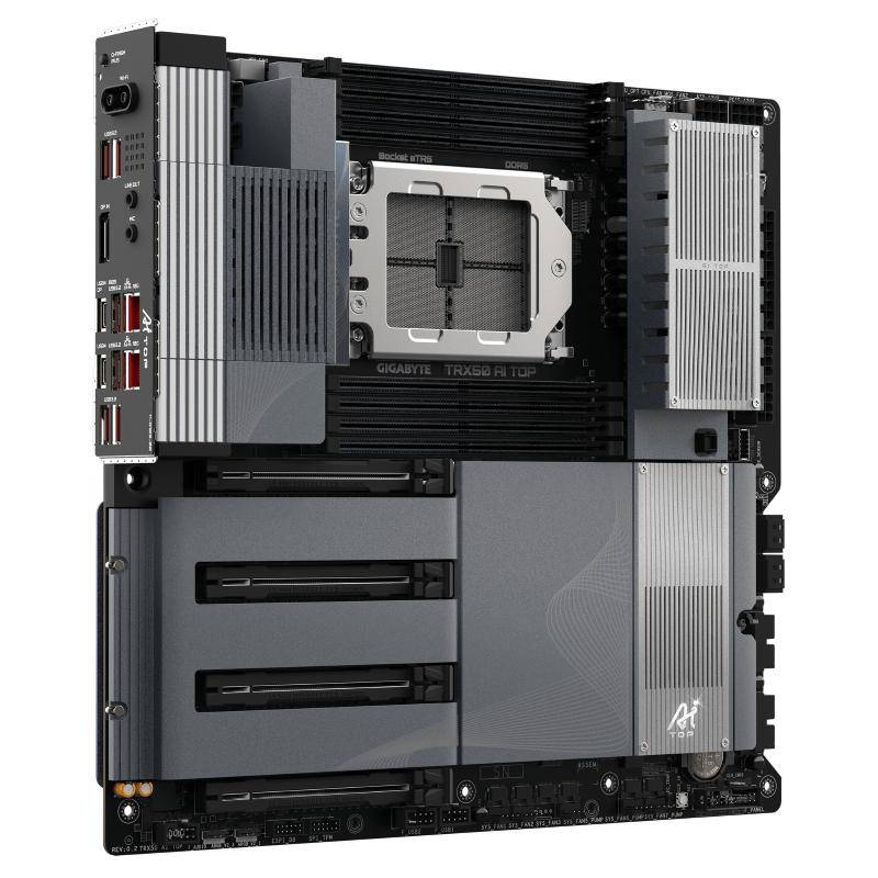 技嘉推出可支持八通道内存的TRX50 AI TOP主板 最高支持48条PCIe Gen5通道