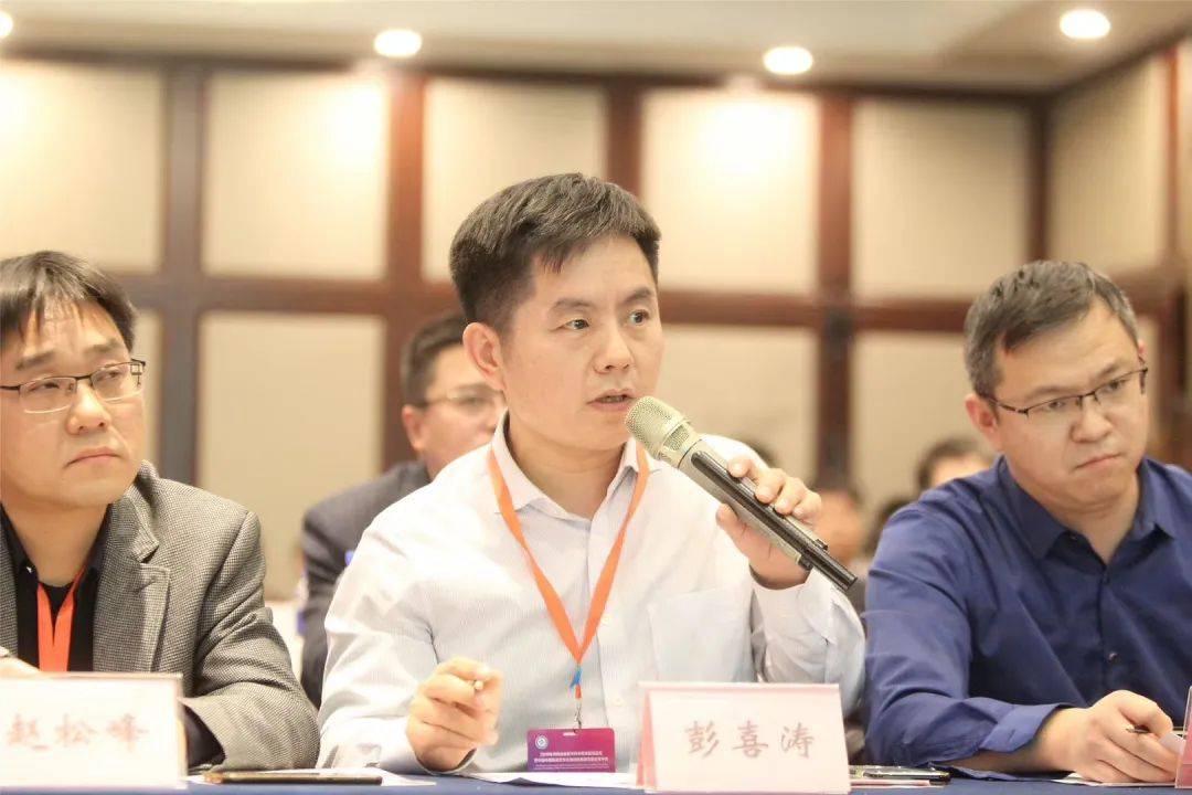 出彩三院人 | 待到山花烂漫时,他在丛中笑——记"医德医风标兵"彭喜涛