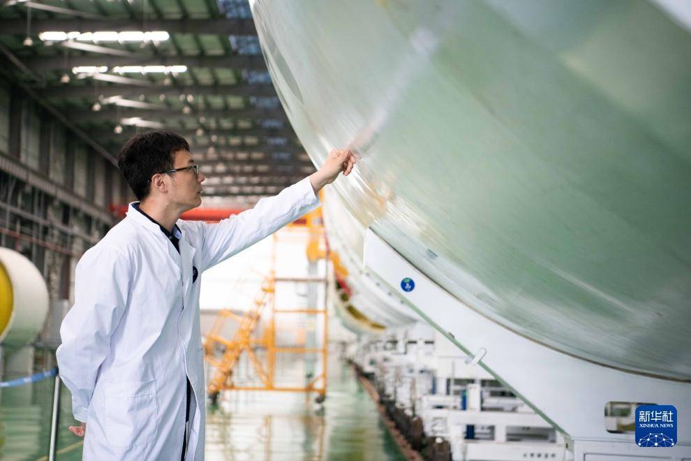 新华全媒 丨我在中部造火箭