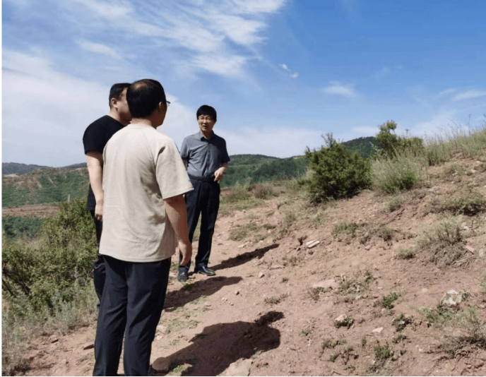 县区动态丨沁源县民政局开展县级公益性公墓建设选址调研工作