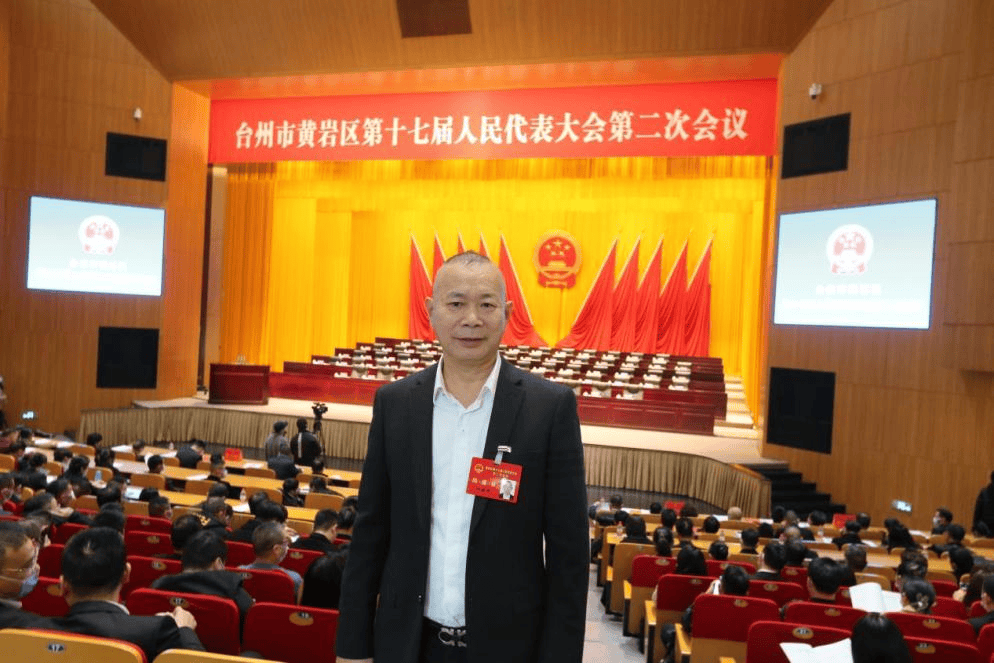 代表风采叶建平城市更新攻坚者为民履职实干家