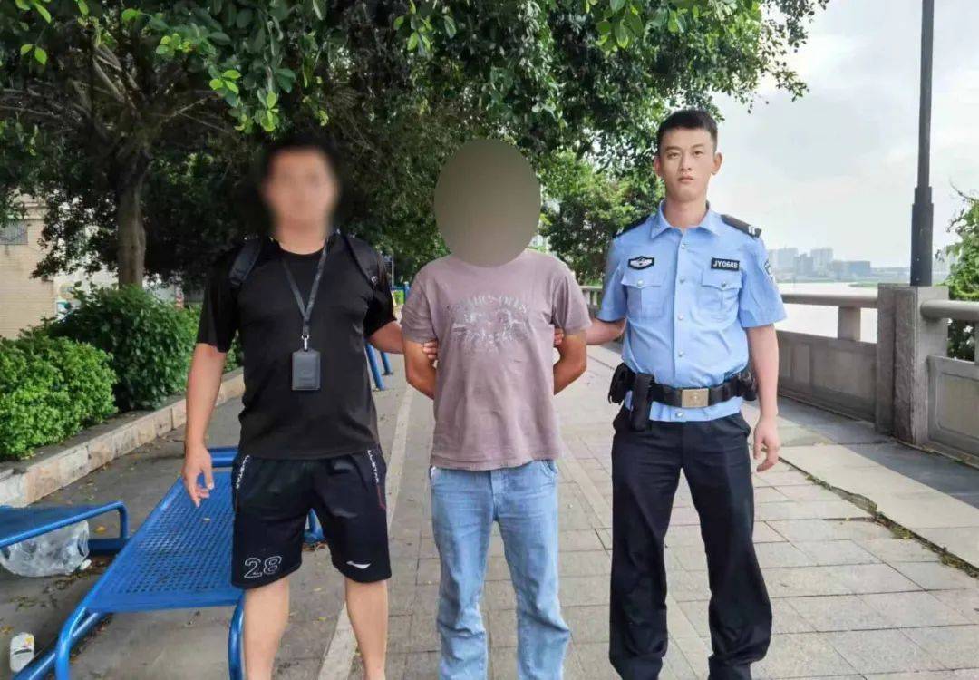 普宁一男子在某医院里偷餐,被逮到了!