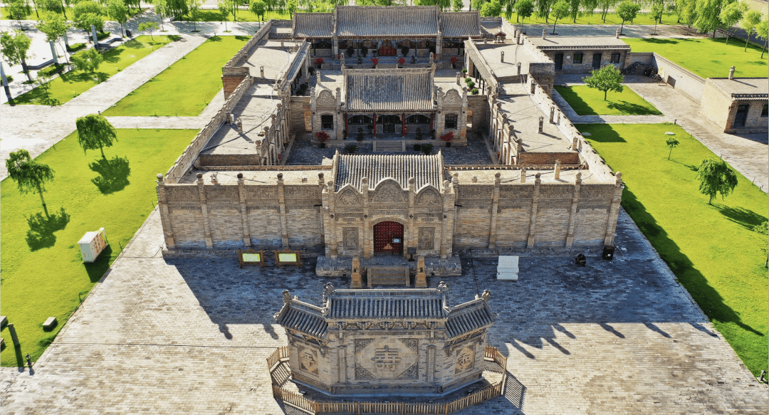 创新系列活动活动时间:6月7日活动地点:伊金霍洛旗郡王府广场活动内容