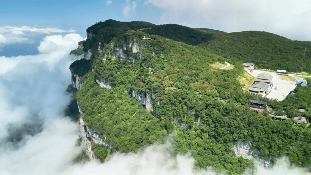 天汉文化公园——花果山——石门栈道——午子山——骆家坝古镇