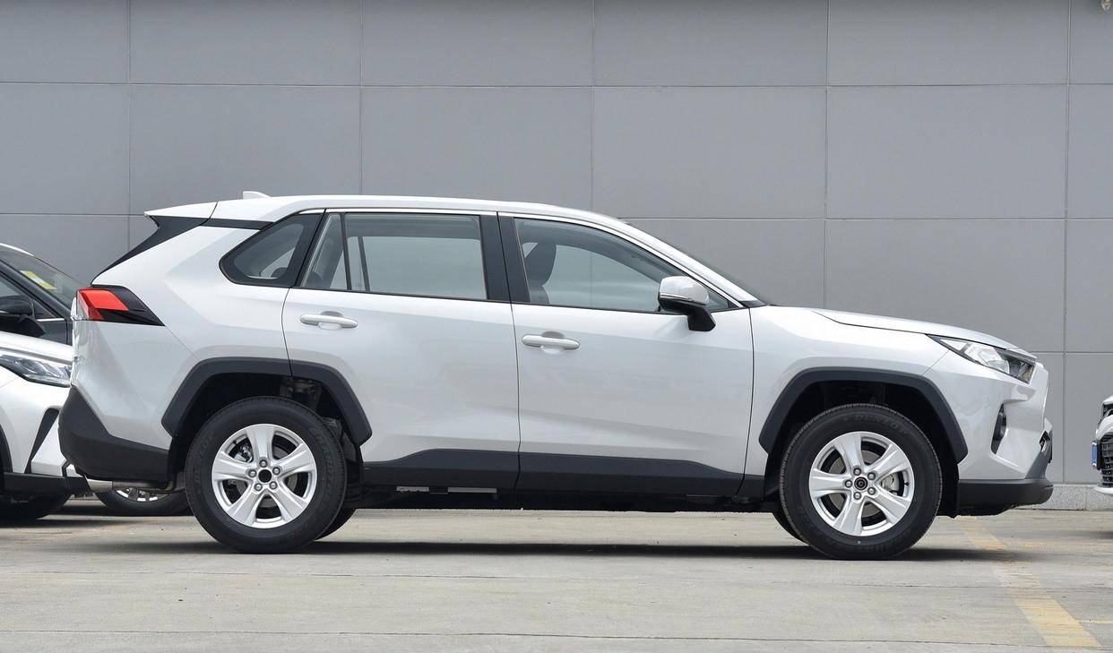 2023 款丰田 rav4 荣放 11 款配置车型解析,购车指南揭晓答案