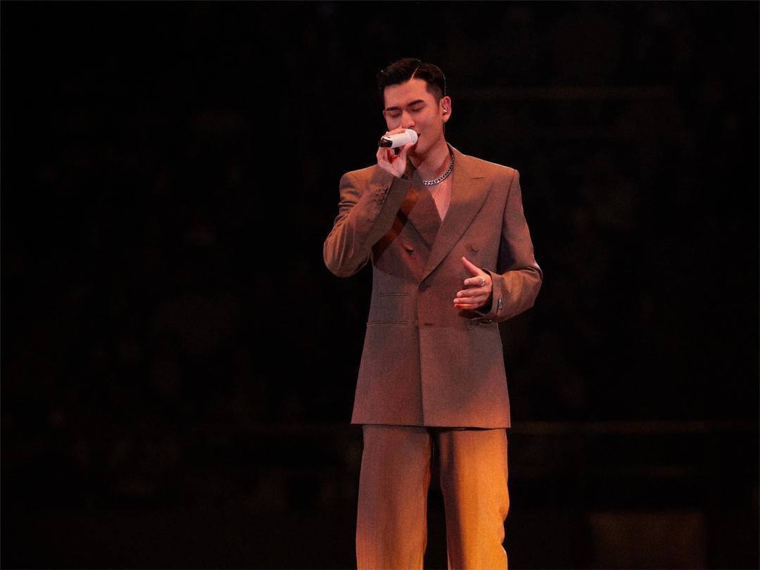 周兴哲巡演成都站定档7月13日