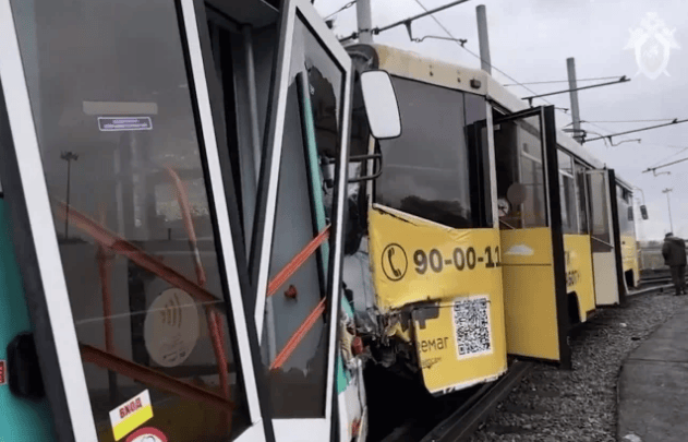 克麦罗沃发生有轨电车相撞事故!1人死亡,超过100人受伤!