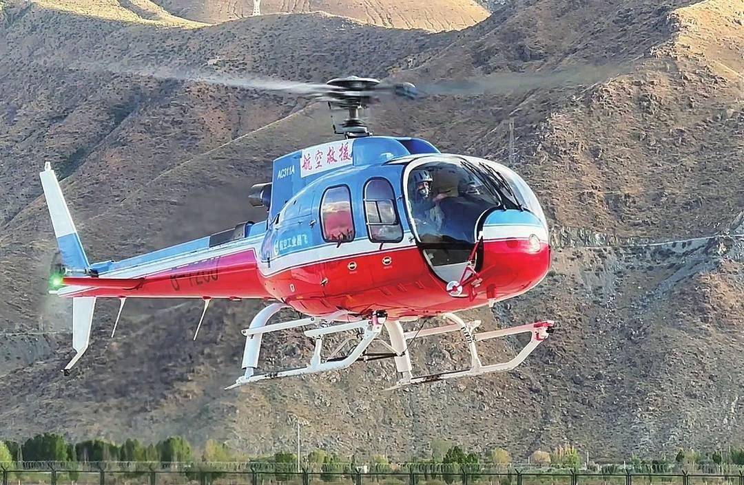 ac311a备勤应战 助力西藏地震救援_直升机_工作_拉萨