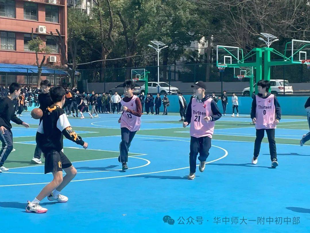 学校通过读写姿势,电子产品,两操,课间远眺,阳光运动,采光照明,手机