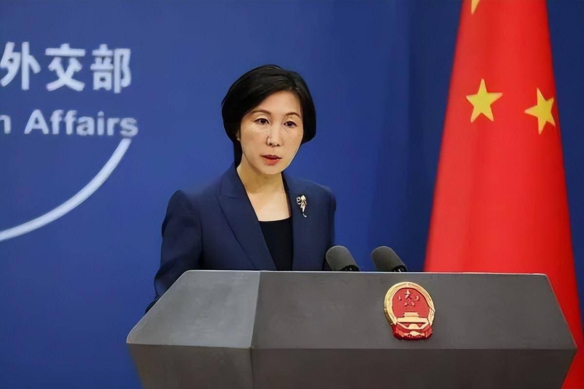 对于美方操作"台湾牌",外交部发言人毛宁指出,任何施压和威胁都丝毫