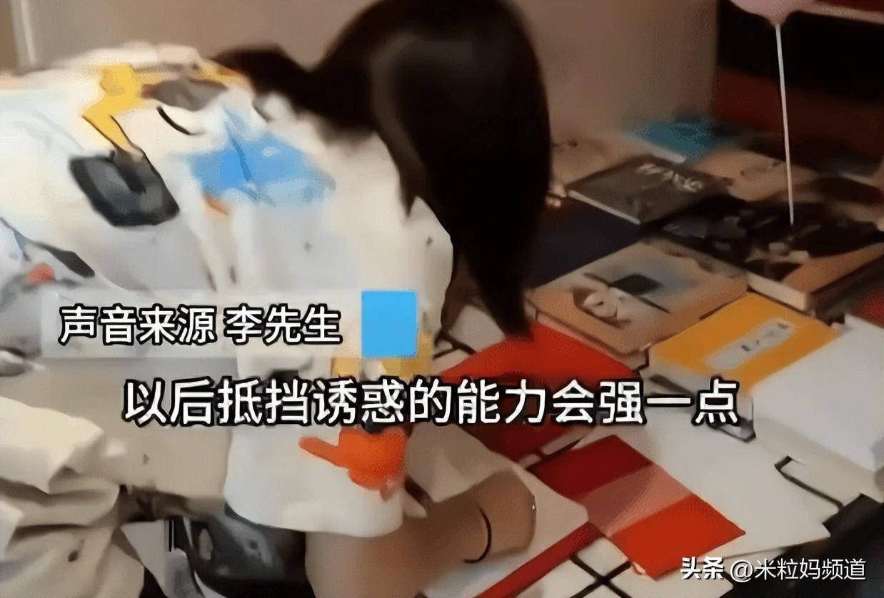 这样的成人礼让我羡慕：18岁前爸妈在你身前；18岁后爸妈在你身