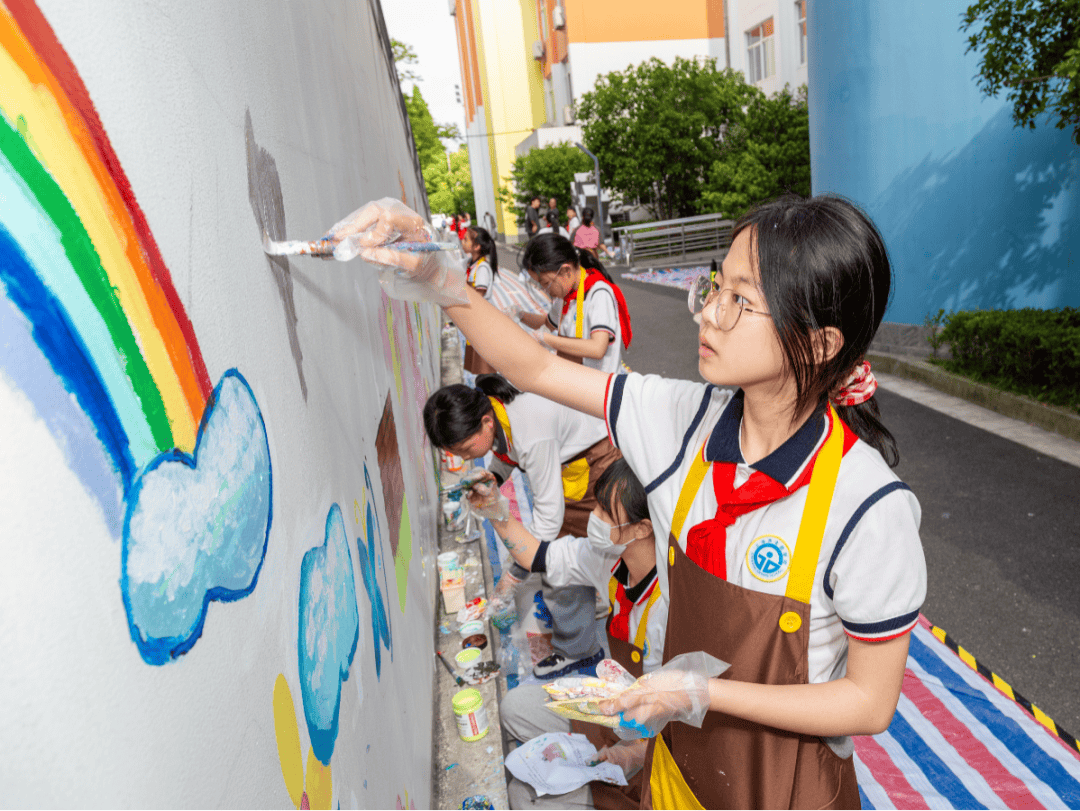 上海金鼎中学图片