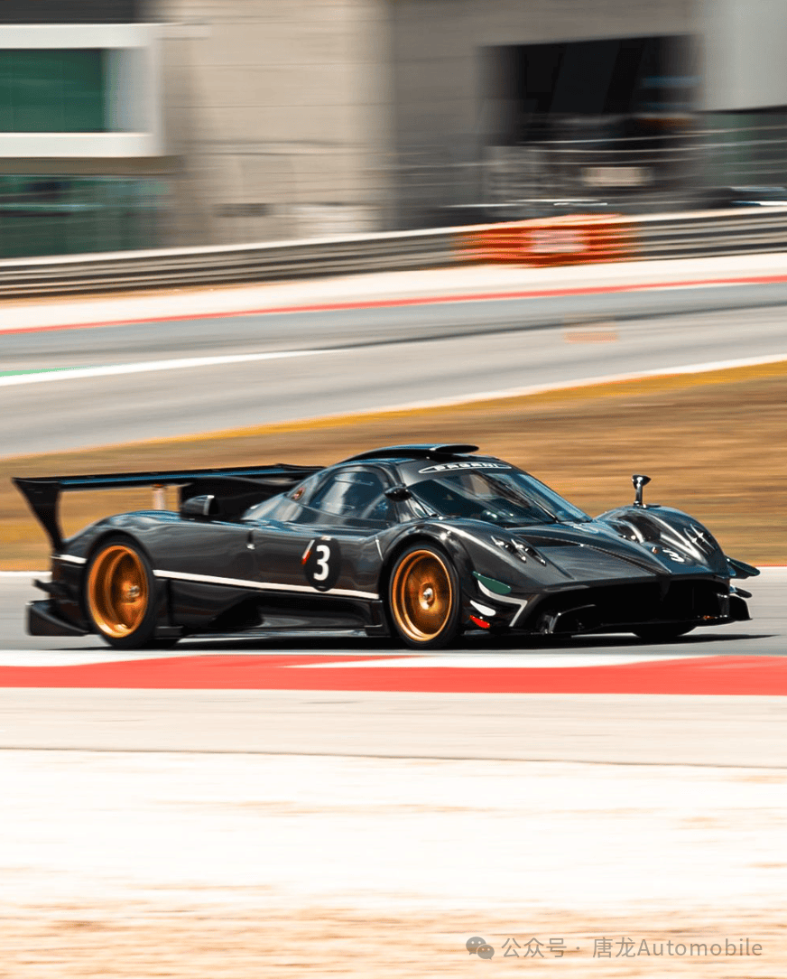 【超级跑车的聚会】arte in pista:感受帕加尼赛道超跑的巅峰时刻