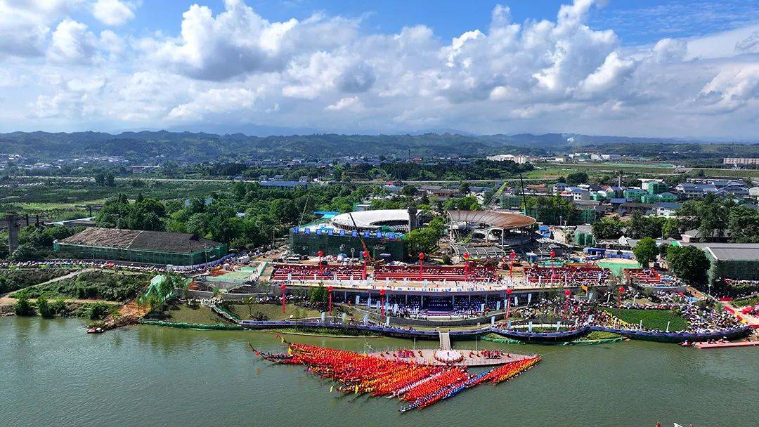 微洪江丨【中国旅游报】洪江锣鼓喧 大众热情燃