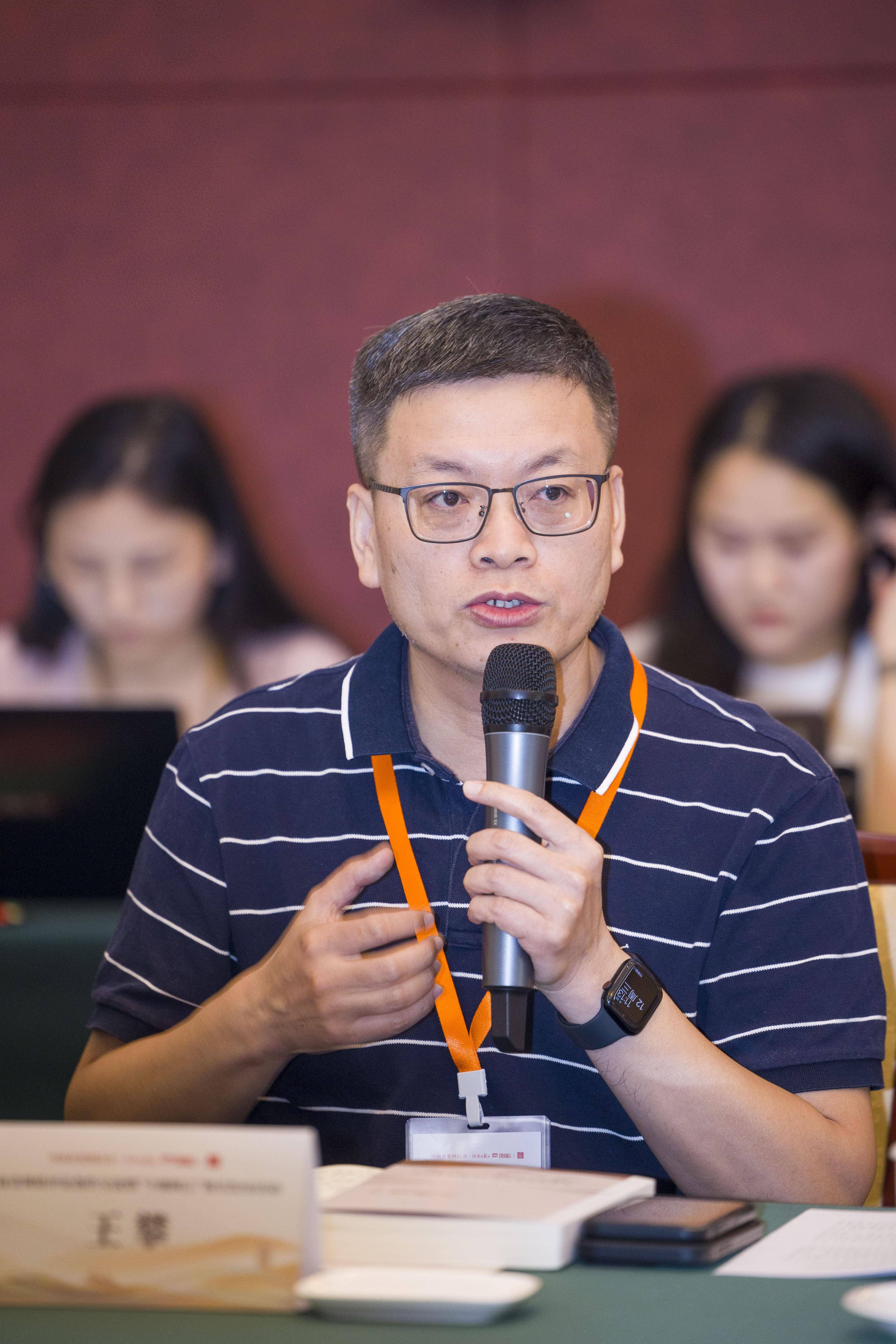 正观新闻王攀:在流量里传播价值量_交流_网络_评论