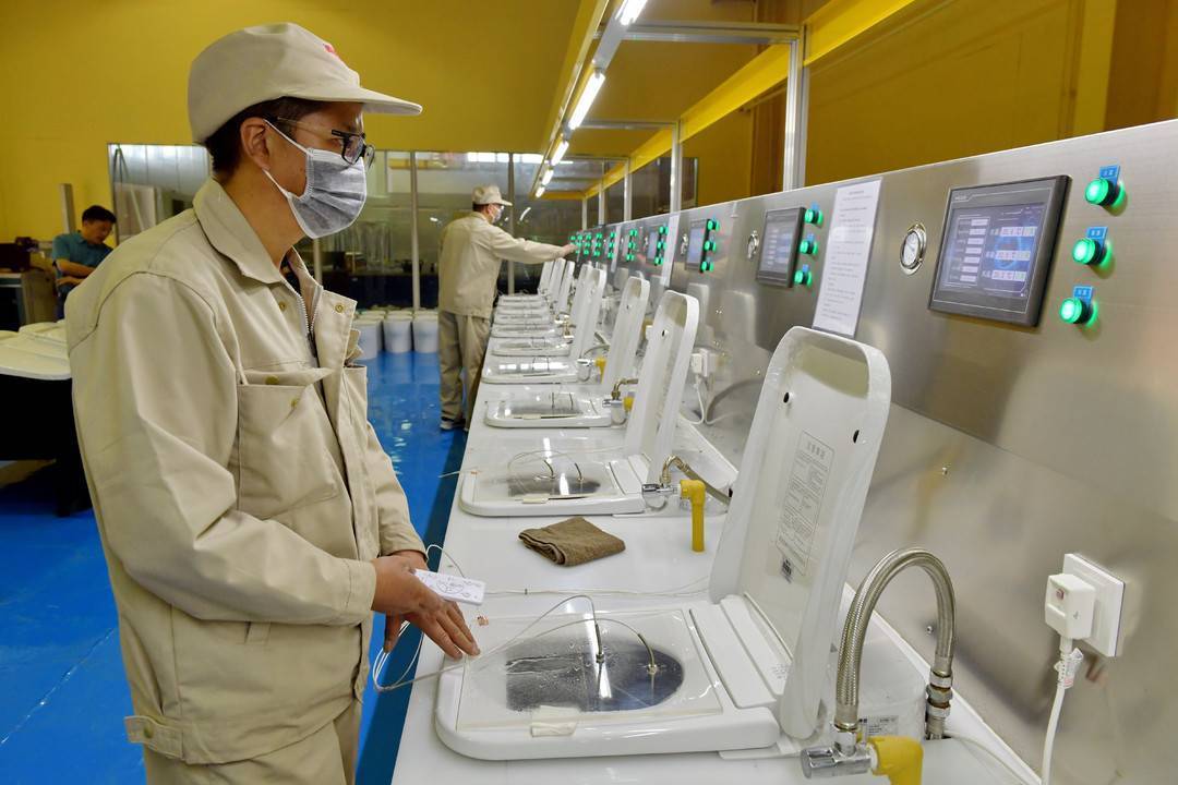 "昆仑晶石团标"通过审定 新材料能否解决陶瓷卫浴行业"三高"?