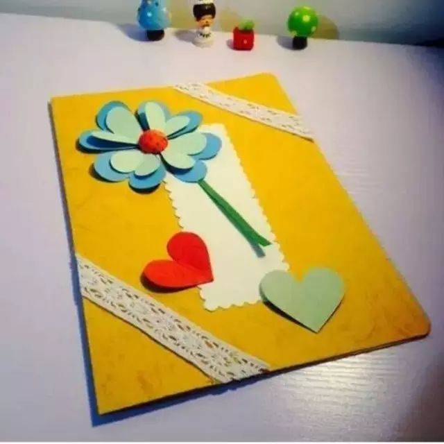 先画,再剪,再拉开,立体的心形贺卡的诀窍在此.还可以加入装饰元素哦!