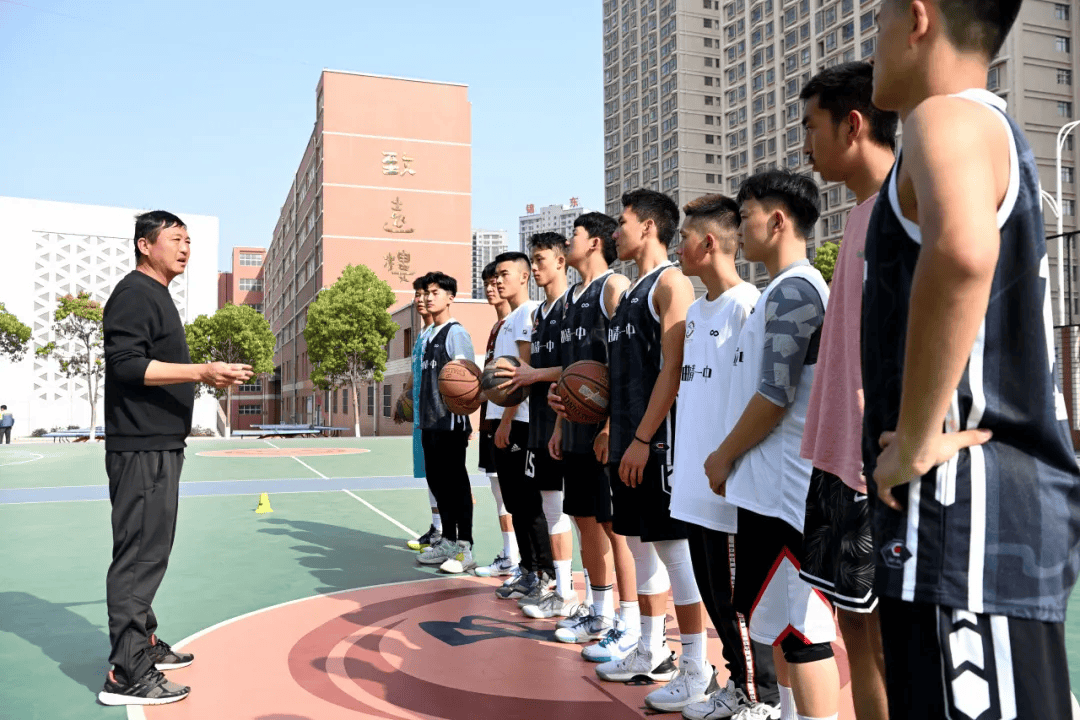 曲靖一中招收特长生40人,报名已开始!需满足这些条件