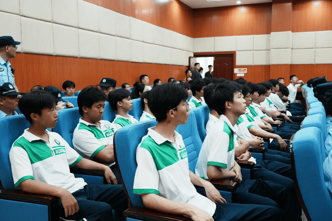 缅北"捞金"?安远法院连续2天公开审理44人涉缅北电信网络诈骗案