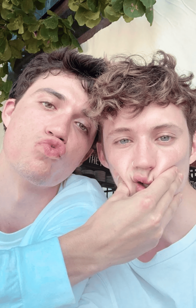 troye sivan 居然还爱着前男友?