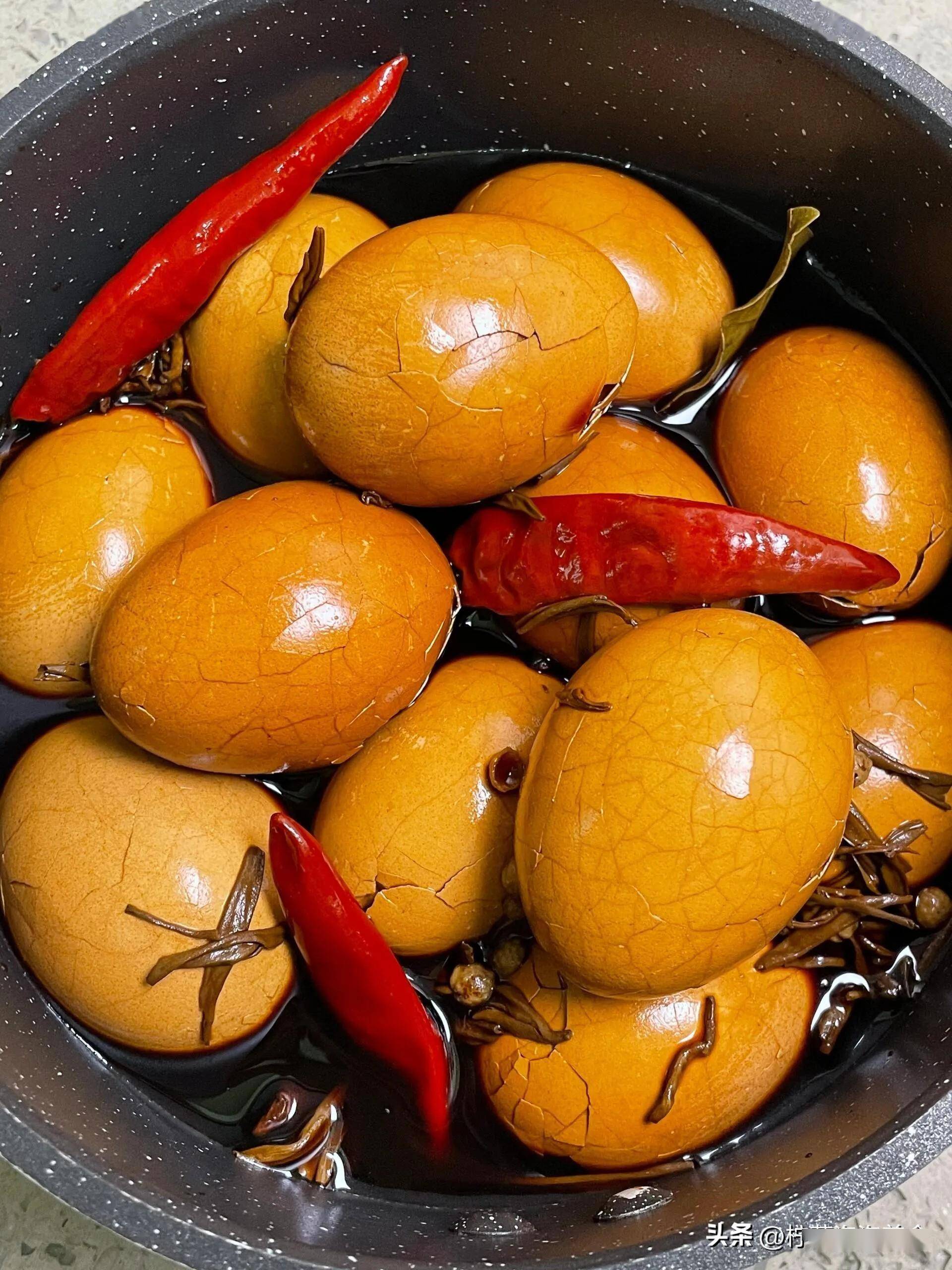 显年轻的女人偏爱这6物,补充雌激素,面色红润似少女_南瓜_核桃_鲫鱼