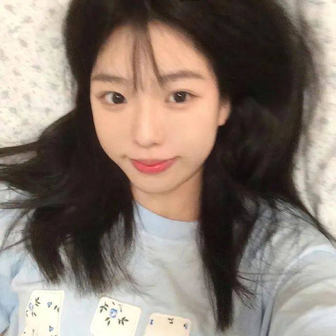 头像 | 不易撞小众御姐头像 676767