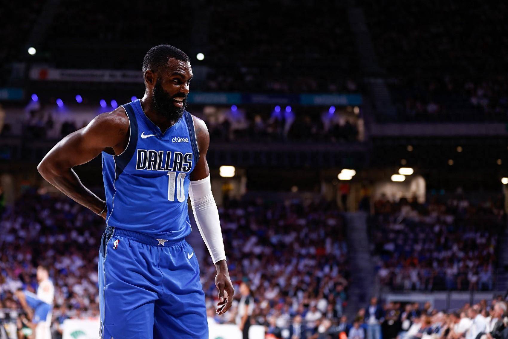 都攒到这时候了?小哈达威末节5三分砍15分 创下多项总决赛纪录