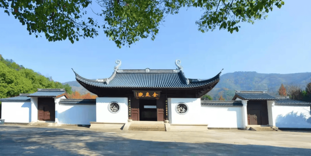 嵊州什么山适合自驾