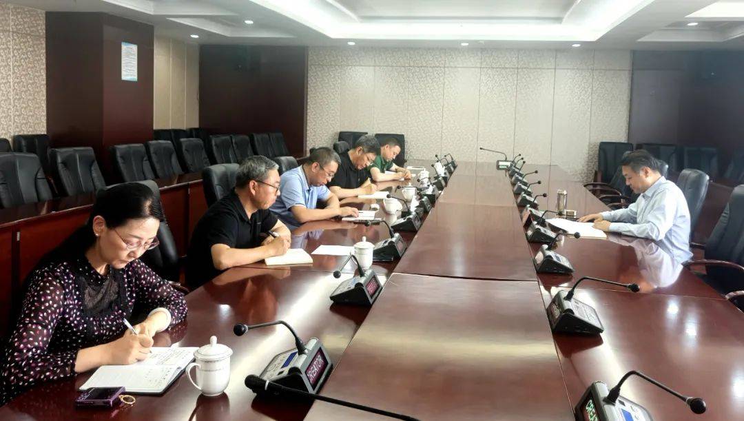 彭友东讲党纪学习教育专题党课