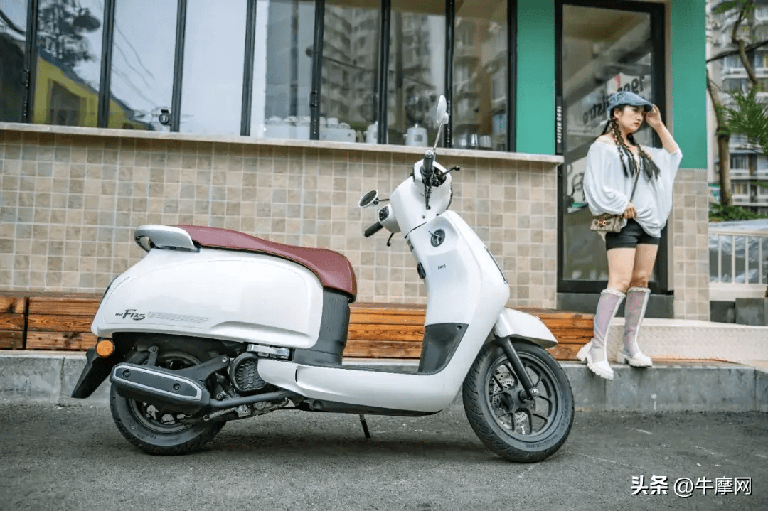 娇小的新手女骑选车标准是什么样的?五羊-本田nw f125测评(上)
