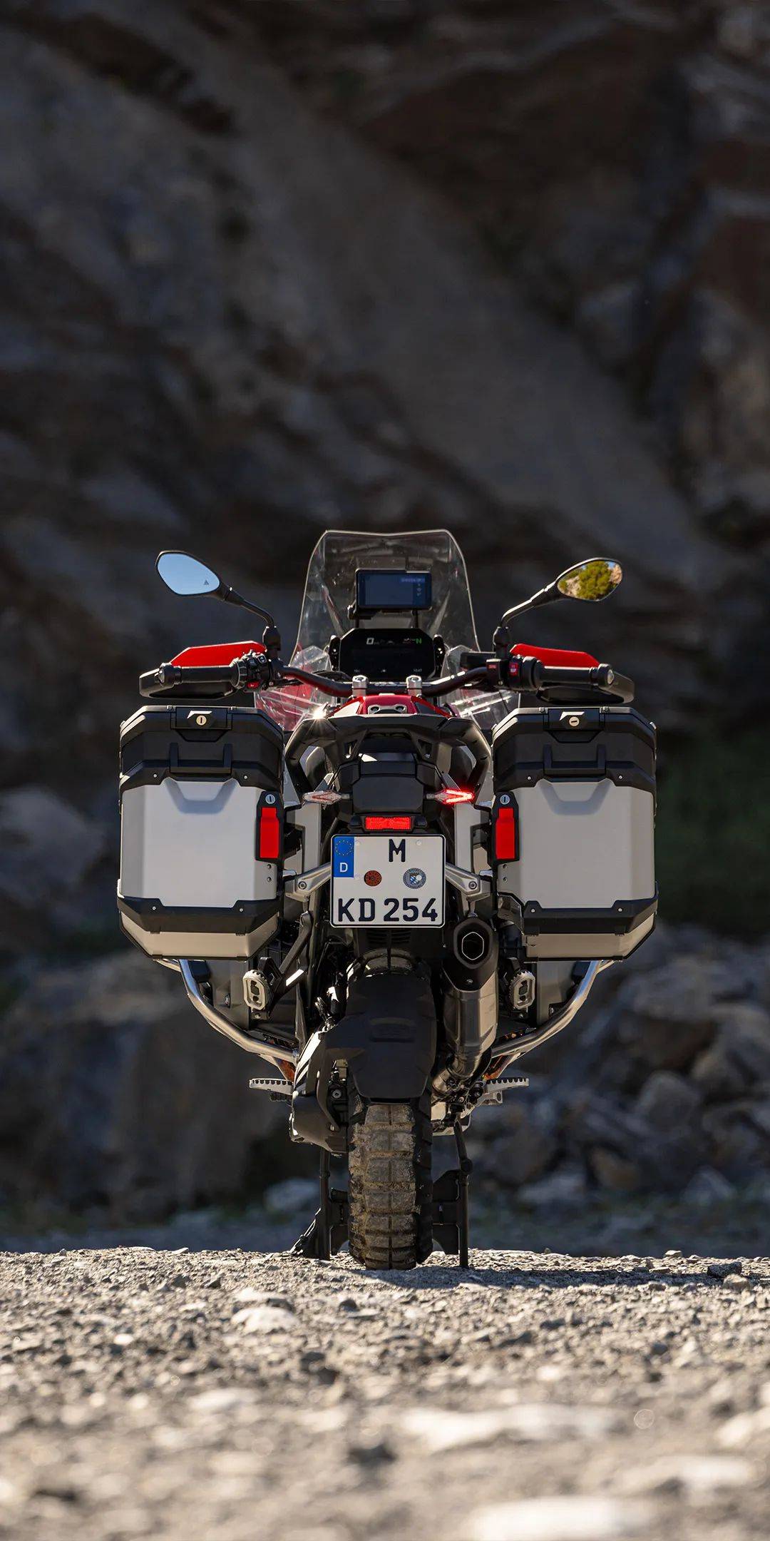 宝马推出r 1300 adventure版本摩托车