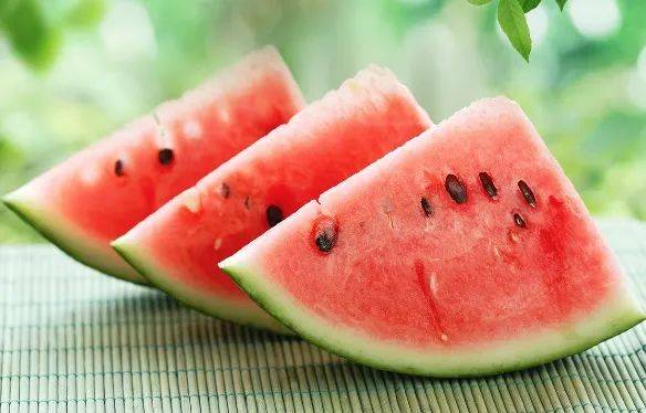 湿毒最重的1个月,这个"正气水果"抓紧吃!不寒凉不上火,不易生湿