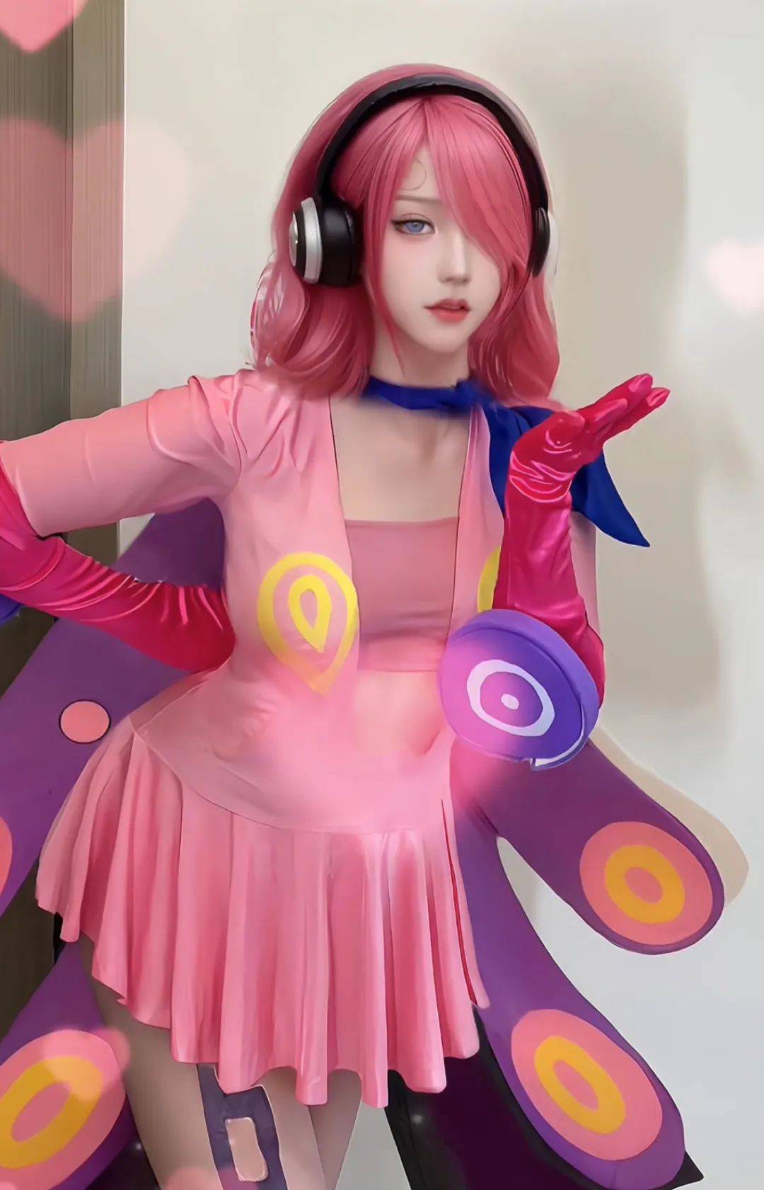 海贼王蕾玖cos,这还原度和超高的颜值真的太爱了